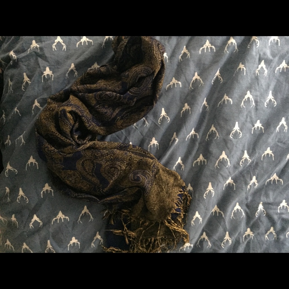 Lightweight gold and navy scarf